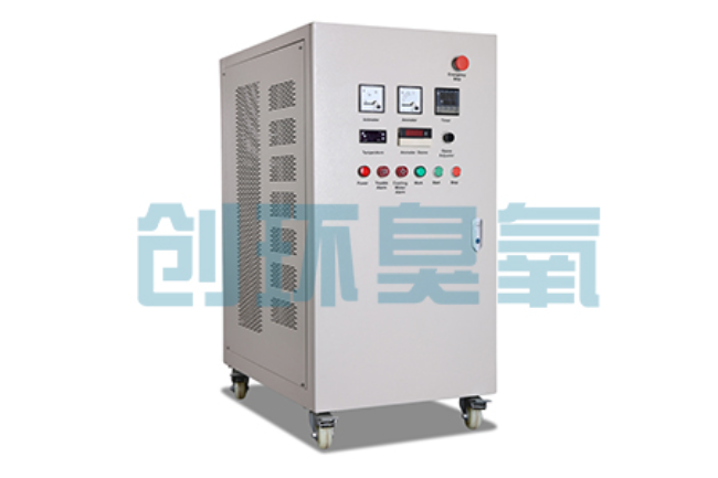 鹰手营子矿高密度养虾水质恶化怎么救?臭氧发生器降解氨氮与亚硝酸盐实操步骤
